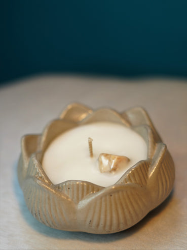 Lotus Concrete Candle