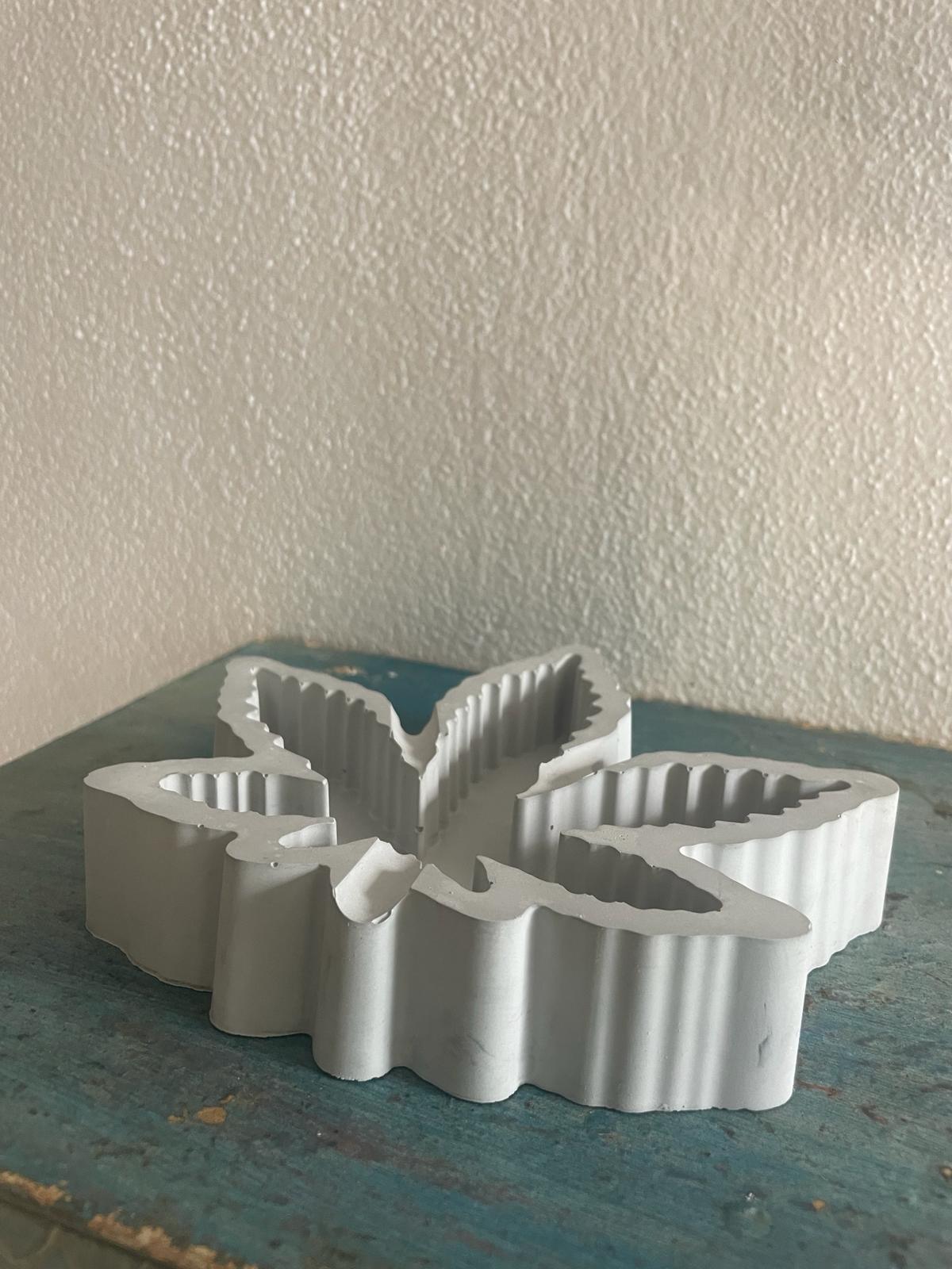 Cannabis Leaf Ashtray